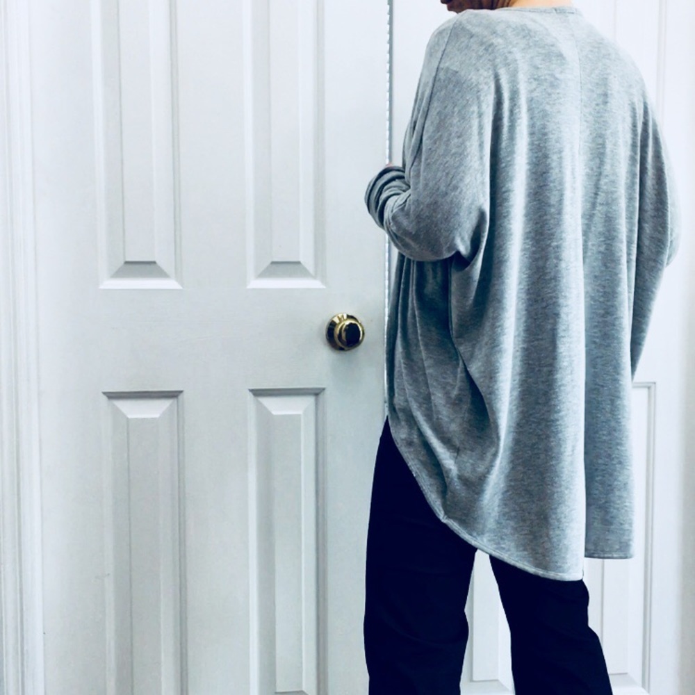 NWT Old Navy Loose Fit Light Sweater size S